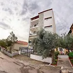 τρίτου ορόφου στην δαύλεια με θέα شقة Davleia