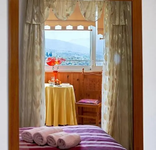 τρίτου ορόφου στην δαύλεια με θέα Apartment Davleia